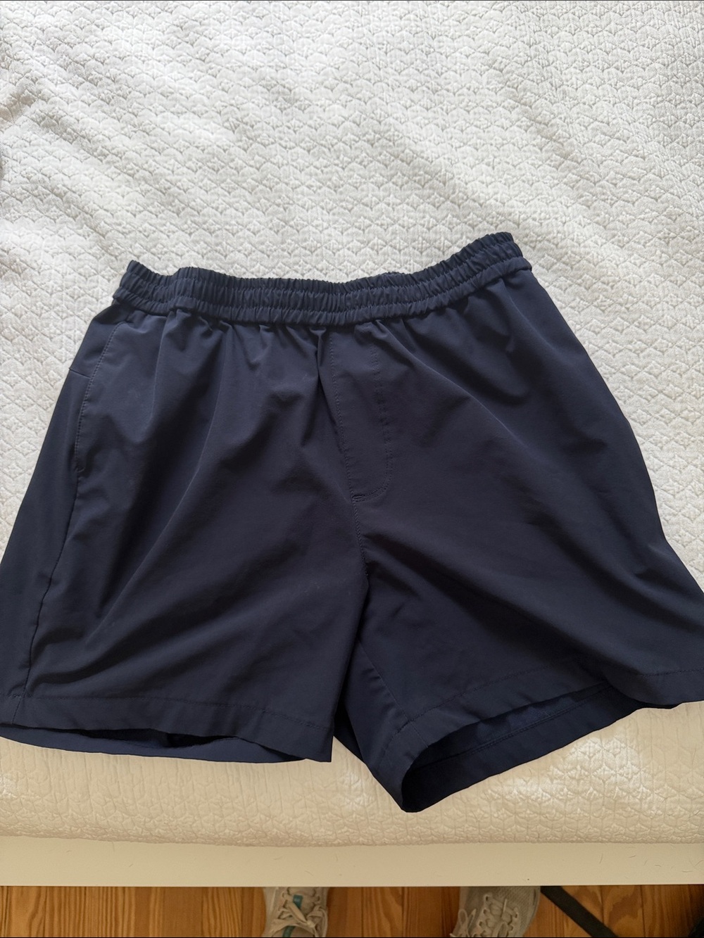 Mizzen+Main Navy Helmsan Shorts